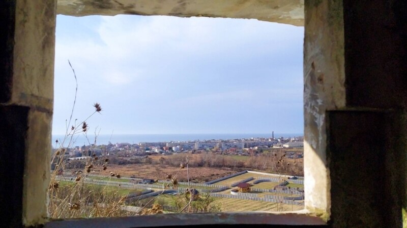 Вид на Севастополь с пулеметного ДЗОТа | Крымское фото дня