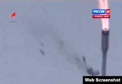 Ресейдің Байқоңырдан ұшырған "Протон-М" зымыраны құлаған сәт. YouTube видеосынан алынған скриншот. Байқоңыр, 2 шілде 2013 жыл.