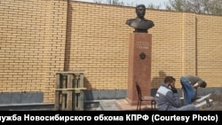 Памятник Сталину в Новосибирске