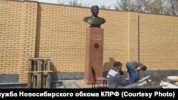 Установка памятника Сталину в Новосибирске