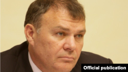 Александр Ремезков