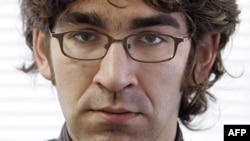 U.S. journalist Simon Ostrovsky was abducted by separatists in eastern Ukraine on April 22. He was released two days later. 
