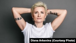 Interpreta rock din Rusia, Diana Arbenina. Ea riscă anularea unui concert plănuit la Chișinău pe 26 aprilie 