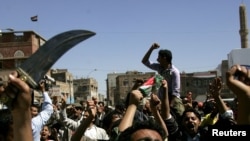 В столице Йемена Сане более 20 тысяч человек участвовали в антиправительственных акциях протеста