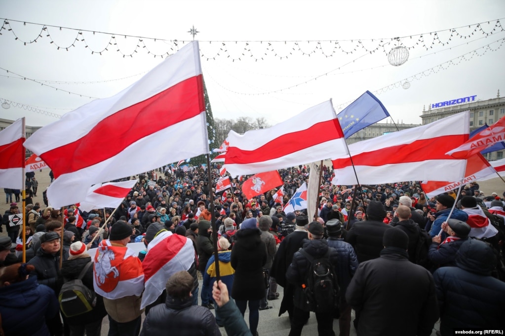 Протести у Мінську проти інтеграції з Росією (фото, відео, прямий ефір)