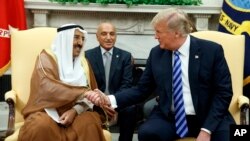 دیدار امیر کویت (چپ) با دونالد ترامپ در پنجم سپتامبر ۲۰۱۸