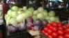 Владата најави замрзнување на цените на хигиенските производи, овошјето и зеленчукот