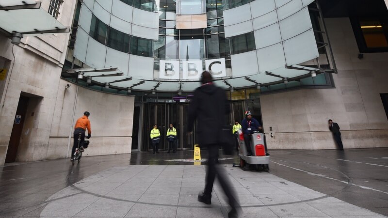 Directorul general al BBC și șefa departamentului de știri demisionează după un scandal legat de un documentar despre Donald Trump