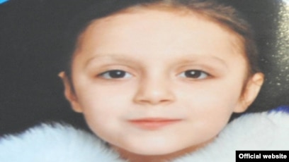 Жалаңаш Екатерина Юрьева мен Максим