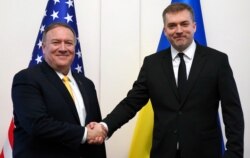 Зліва направо: державний секретар США Майк Помпео і міністр оборони України Андрій Загороднюк. Київ, 31 січня 2020 року
