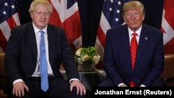 Britanski premijer Boris Johnson i američki predsjednik Donald Trump tokom sastanka na marginama Generalne skupštine UN-a