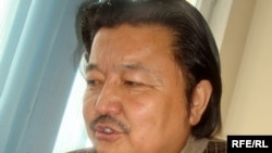 Болат Газиз, главный редактор казахского журнала "Алтай аясы".