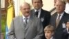 Аляксандар Лукашэнка разам з сынам Колем