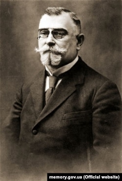 Кость Левицький (1859–1941) – правник, голова Державного секретаріату, один із найвідоміших та найвпливовіших громадсько-політичних діячів Галичини