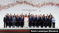 Liderët në samitin e G20-ës në Osaka të Japonisë.