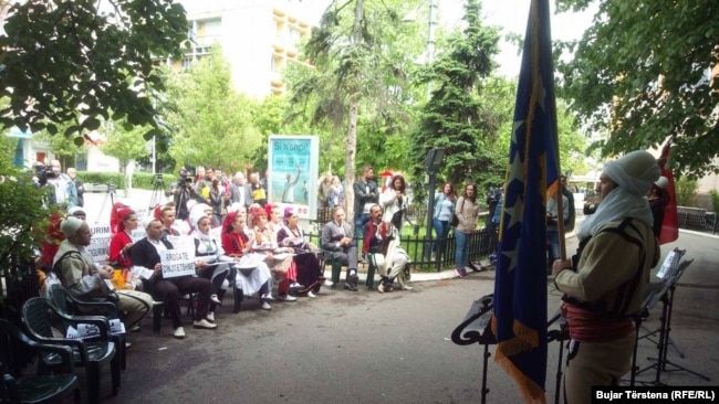 Protesta e Ansamblit Shota.