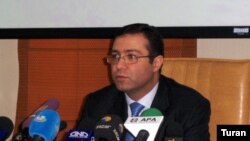 Şahmar Mövsümov 