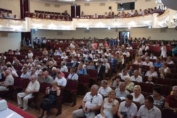 Собрание в честь Дня строителя в театре имени Луначарского, Севастополь