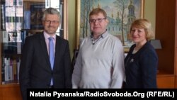 Посол Андрій Мельник приймає Володимира і Олену Жемчугових, Берлін, 22 березня 2017 року