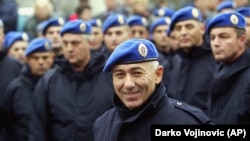 Në kohën e vrasjes së vëllezërve Bytyçi, Goran Radosavleviq Guri ka qenë komandant i Njësisë Speciale të Anti-terrorit në Petrovo Sello të Serbisë.