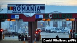 Punctul de trecere a frontierei Sculeni dinspre România spre Republica Moldova, pe 18 ianuarie 2011, an din care România îndeplinește condițiile tehnice de aderare la spațiul Schengen.