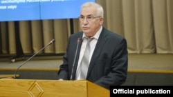 Михаил Демидов