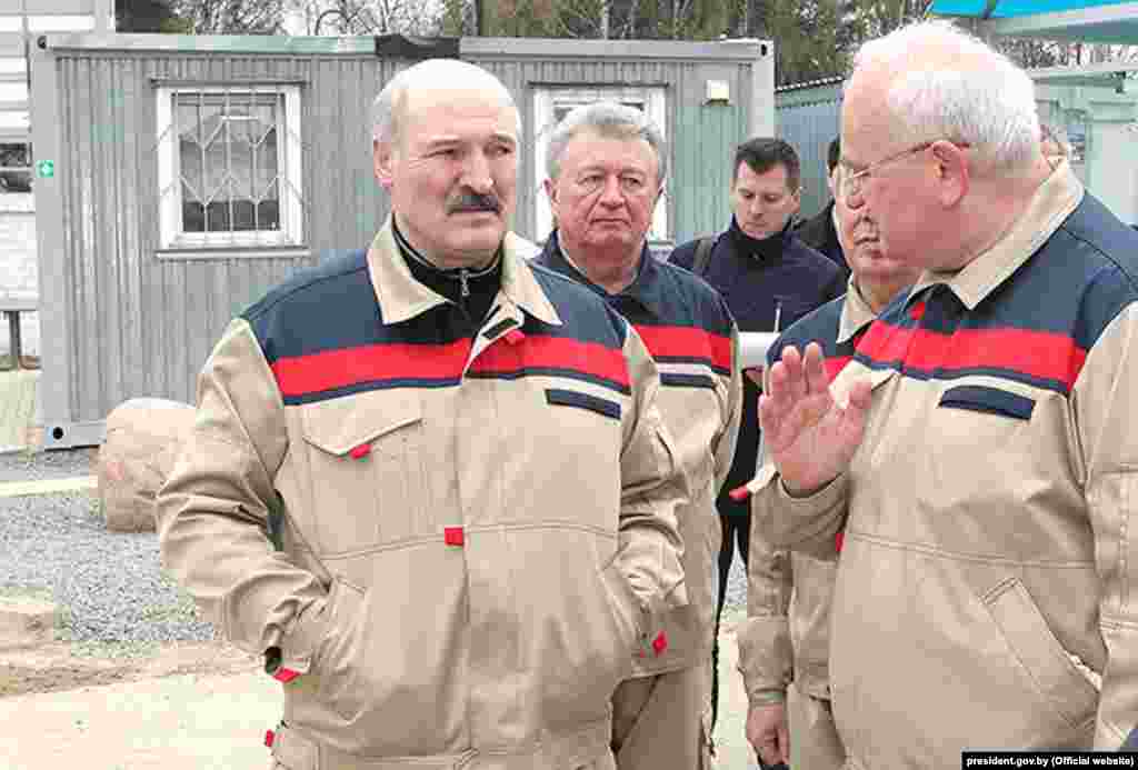 Belorus prezidenti Alyaksandr Lukashenka, Minsk 12 aprel 2014