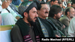 Manzoor Pashteen (left) at a Pashtun rally in Quetta