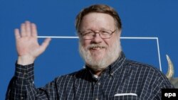Raymond Tomlinson