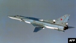 Российский сверхзвуковой бомбардировщик-ракетоносец Ту-22М