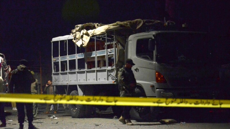 Четворица загинати во напад на пакистанските Талибанци 