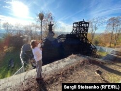 Джефрі випадково вдалося зробити цифрову копію храму за кілька тижнів до пожежі