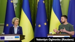 Shefja e Komisionit Evropian, Ursula von der Leyen dhe presidenti i Ukrainë, Volodymyr Zeleksy.