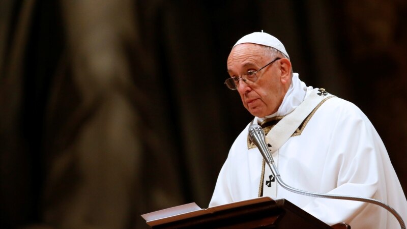 Papa Françesku kërkon zgjidhje për Lindjen e Mesme dhe refugjatët