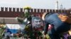 Убийство Немцова: следователи изучают "обширную переписку"