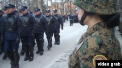 'O kakvim Oružanim snagama i kakvoj BiH govorimo ako simboli RS u njoj nisu prihvatljivi?", pita Milorad Dodik (foto sa parade na Dan Republike Srpske, Banjaluka, januar 2017)