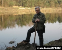 Міхась Чарняўскі ў археалягічнай разьведцы