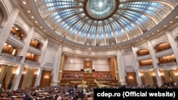 În Parlamentul de la București