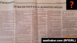Türkmenistanyň konstitusiýasynyň türkmen metbugatynda çap bolan täze taslamasy 