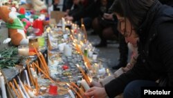 Armenia - A candlelight vigil in Yerevan's Liberty Square for 6-month-old Seryozha Avetisian, the youngest victim of a family massacre in Gyumri, 20Jan2015.