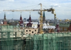 Разрушение здания гостиница "Москва" в июне 2005 года.