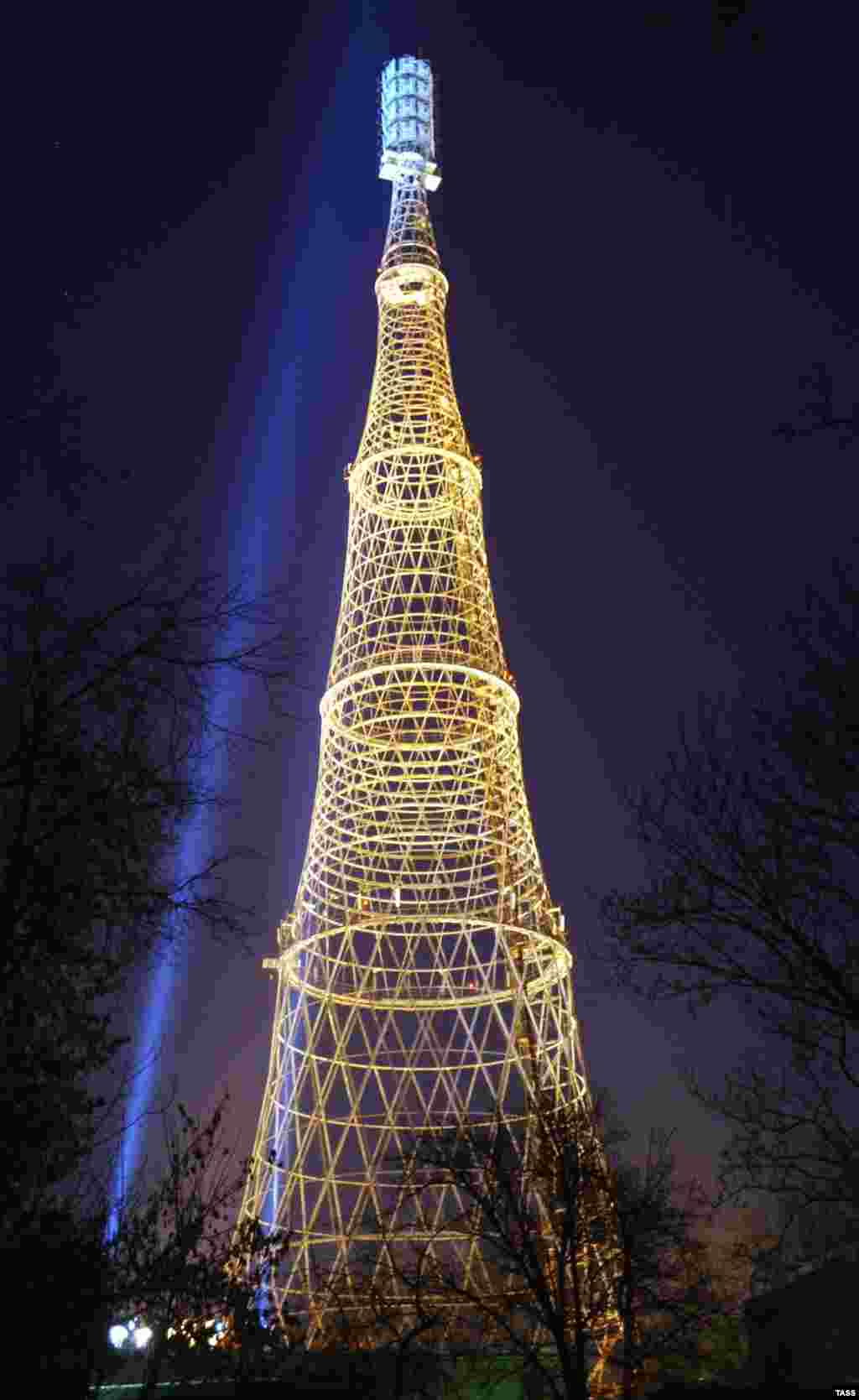 The architect&rsquo;s great-grandson, also named Vladimir Shukhov, has led a campaign to offer an alternative method of restoration that would reinforce the tower&#39;s points of structural weakness without tearing it down. 