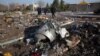 Место падения самолета МАУ в Иране 