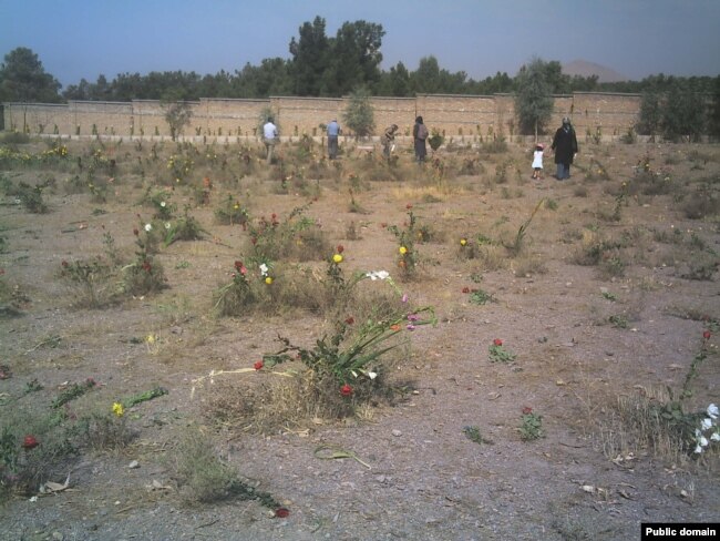 Iran's Khavaran cemetery is a mass grave site for political prisoners killed in a spate of executions in 1988. (file photo)