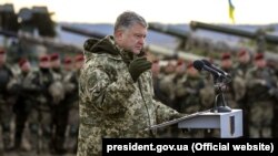 Порошенко: 12-13 грудня особисто відвідаю Брюссель для переговорів з керівництвом інституцій та держав членів ЄС