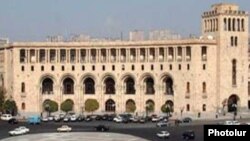 ՀՀ արտգործնախարարության շենքը, արխիվ