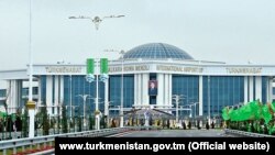 Международный аэропорт, Туркменабат 