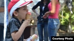 Պաղպաղակի օր ice cream day in the zoo 