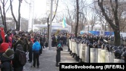 26 січня, 7 років тому, тодішня обласна влада намагалася придушити мітинг учасників Революції гідності під Дніпропетровською ОДА, постраждало понад 20 людей, зокрема журналісти