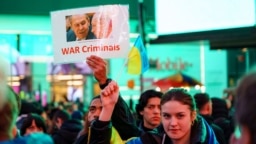 Демонстрация в поддержку Украины в Нью-Йорке